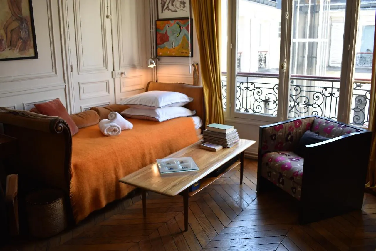 Rue De Paradis Paris 0*,  France