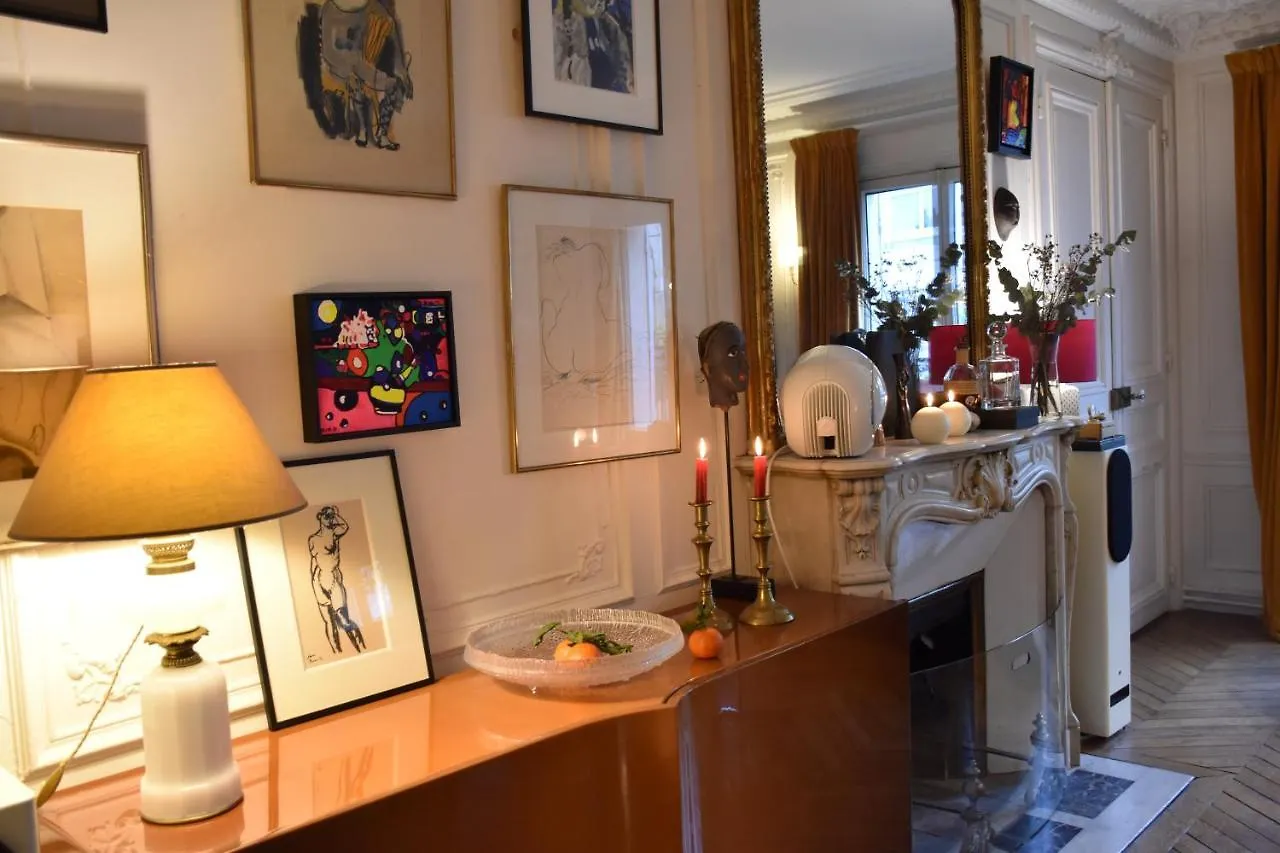 Apartment Rue De Paradis Paris France